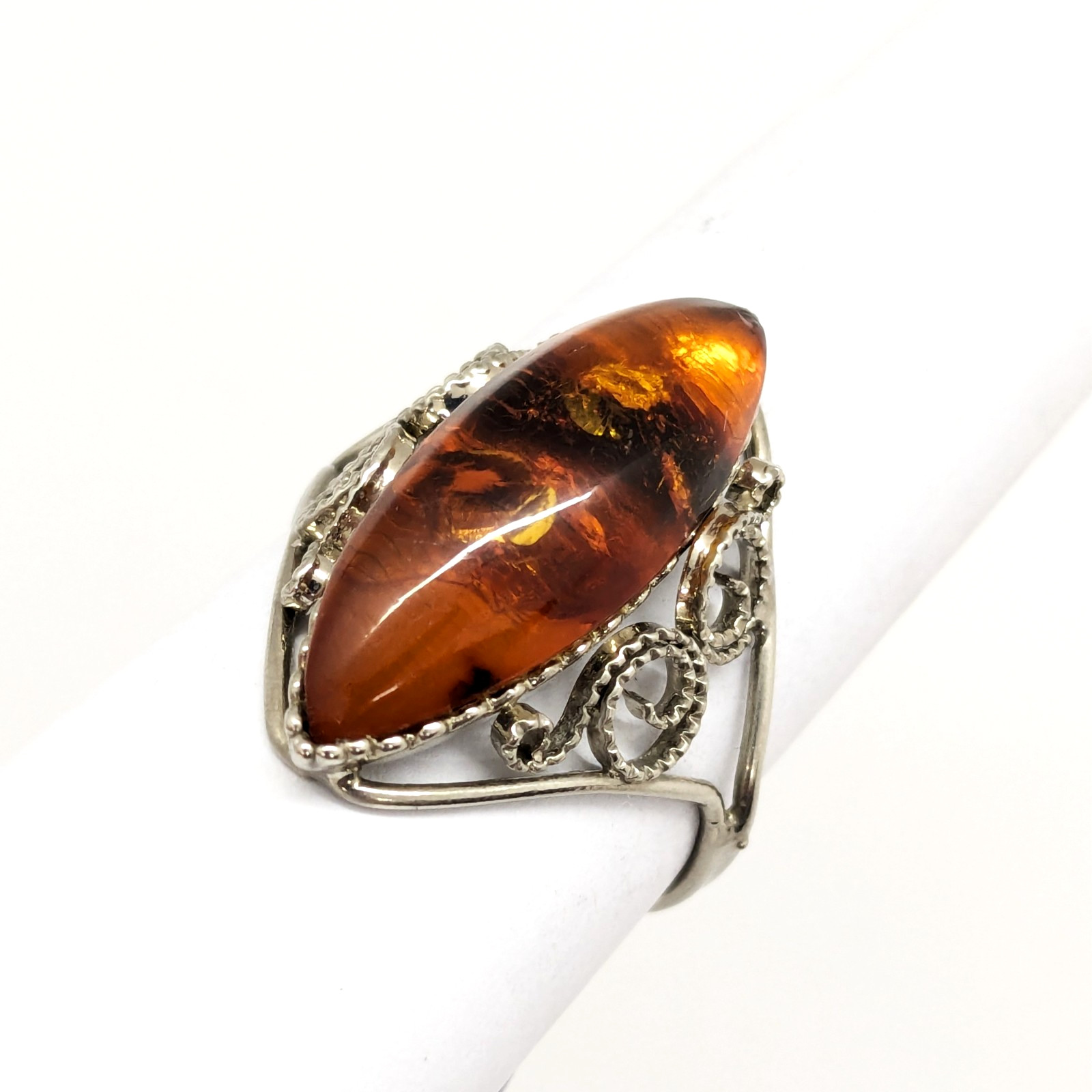 Vintage Elegant Soviet RING with Bright Natural Amber -size: 9.5US (19.5mm) #121