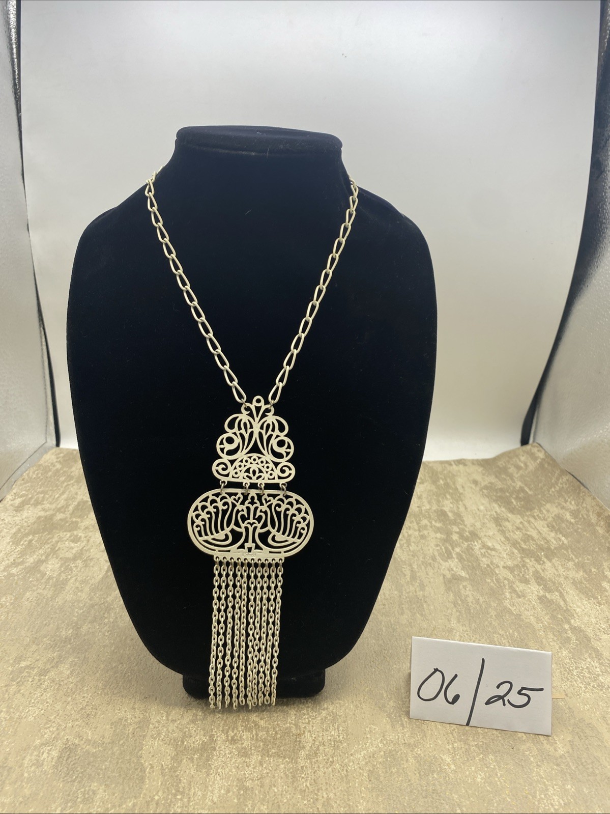 Vintage TRIFARI Goldtone Double Peacock Bird Tassels Pendant And Chain Necklace