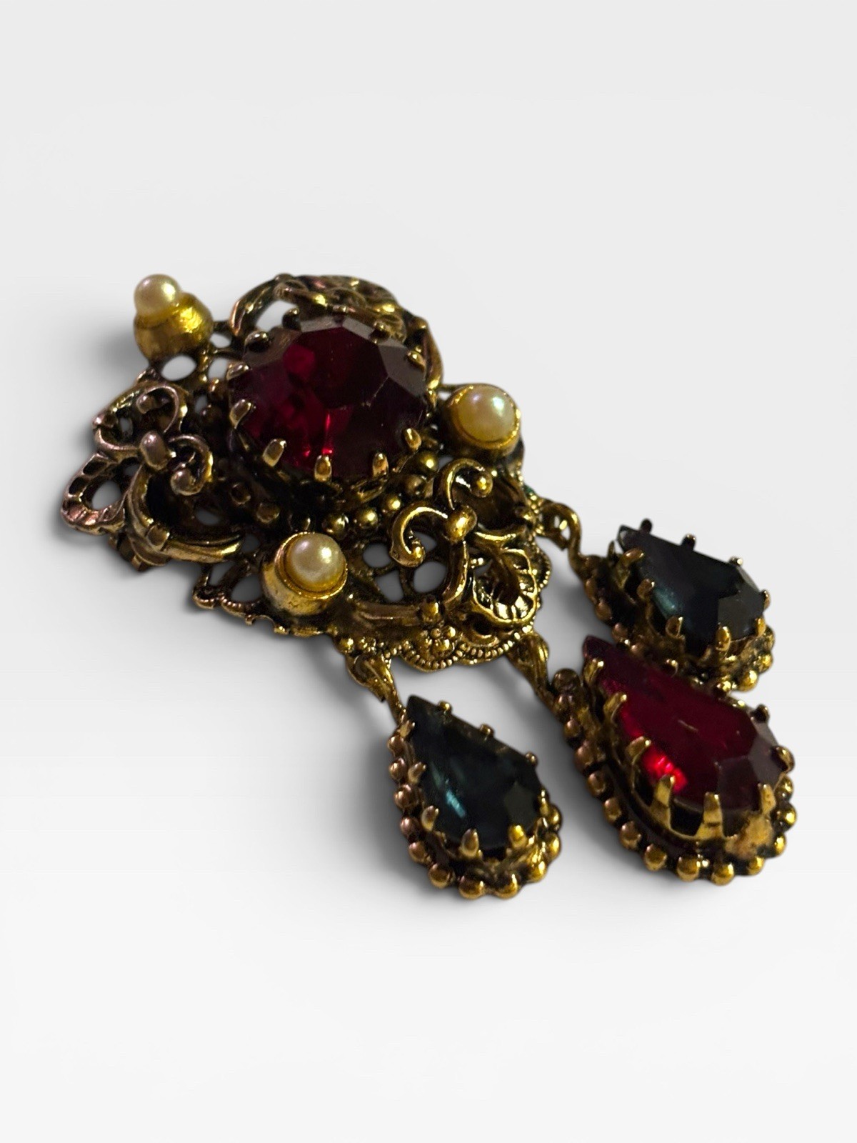 Vintage AGATHA PARIS Signed Brooch Dangle Renaissance Ruby Red/Blue Gemstone Pin