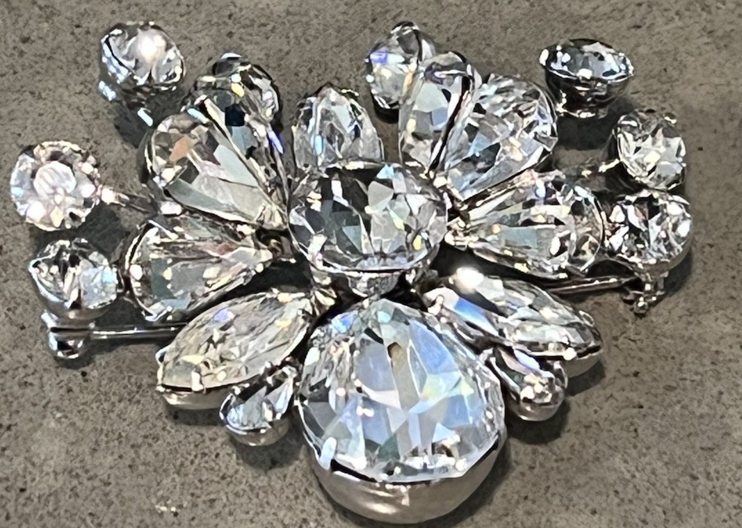 Vintage Eisenberg Clear Rhinestone Spray Brooch Signed Rhodium Crystal 1940 Used