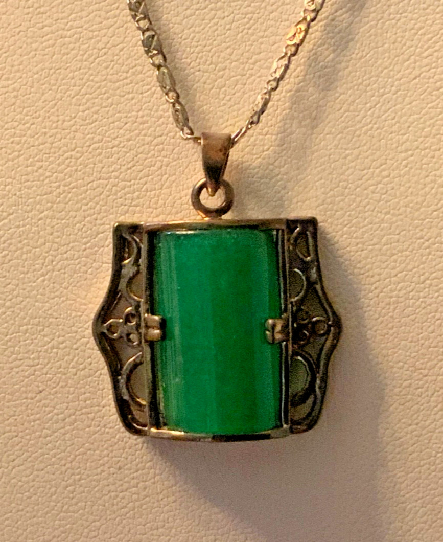 Vintage Art Deco Green Stone Silver Tone 18KT Gold Plate Pendant on 17” Chain