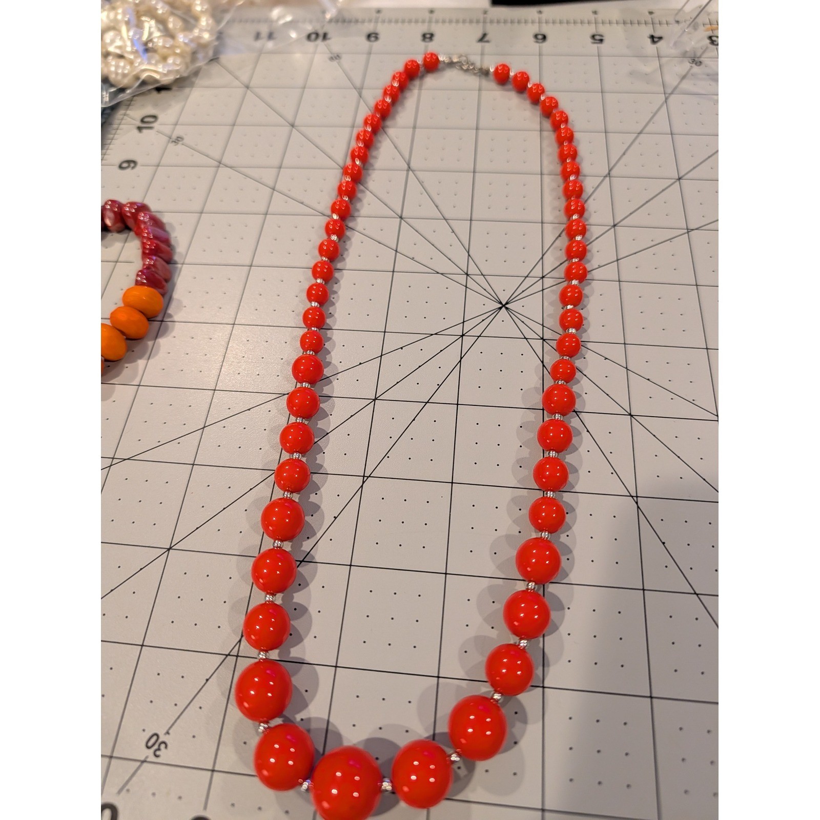 Vintage Orange Red Graduated Bead Necklace and Stretch Bracelet Jewelry Set