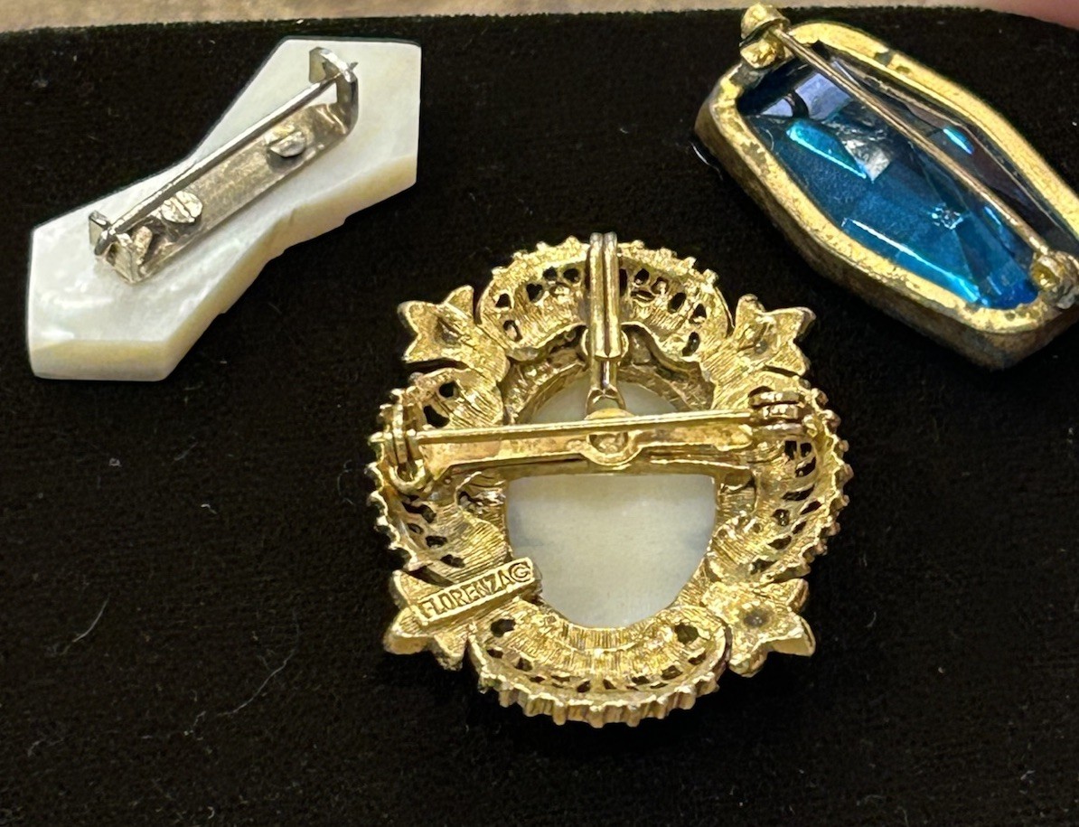 Vtg Lot Of 3 Brooches: 2 True Victorian & 1 Mid-Century Florenza Shell Cameo EUC