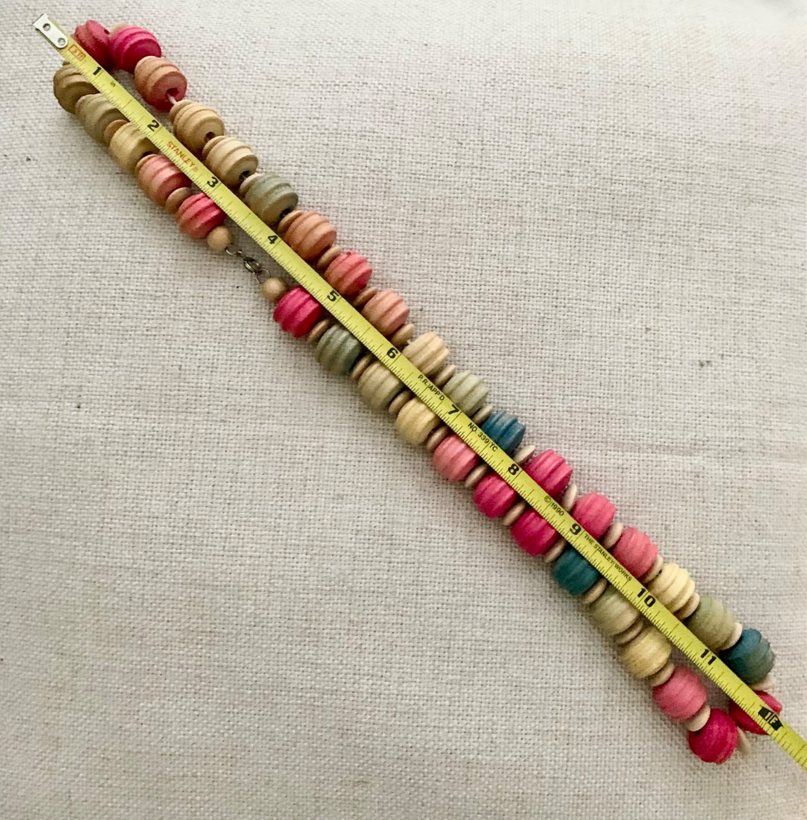 Vtg. 1970s Multi Color Wood Bead Necklace Chunky Boho Pastel Earthy 23″ *Estate