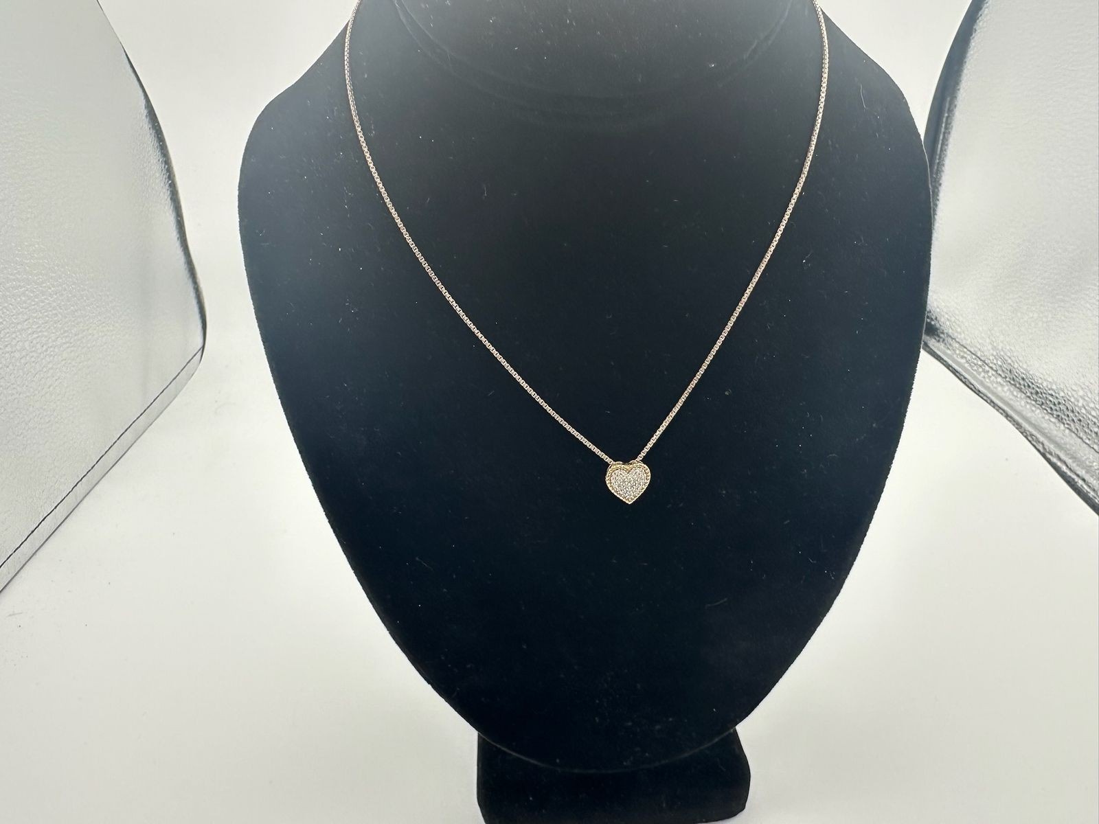 3.47g Vintage Sterling Silver 925 Heart Pave Sparkle Necklace 18 in M