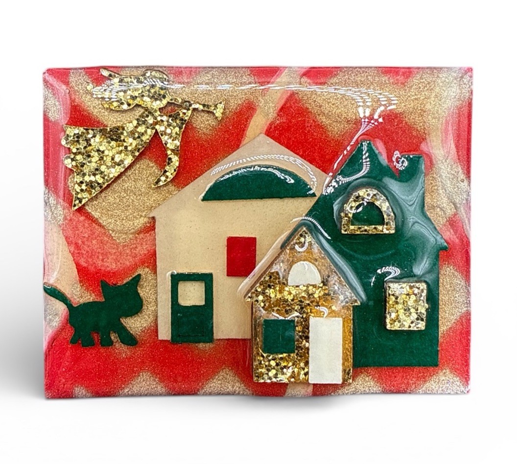 Lucinda House Pin – Christmas Sparkle Angel Cat Red Green