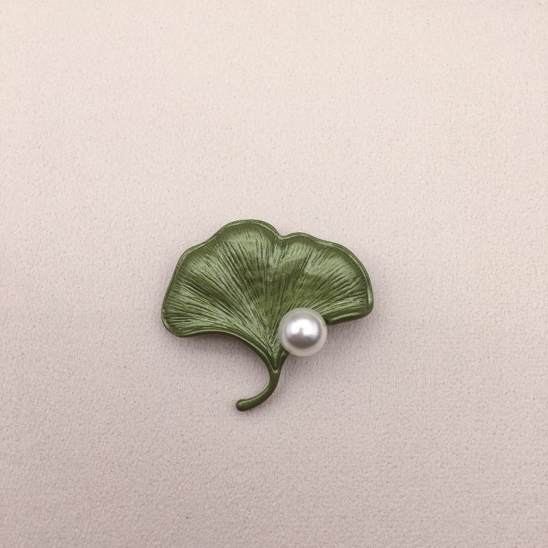 Vintage Green Color Plant Pearls Brooch Pin Flower Brooch For Women Jewelry Gift