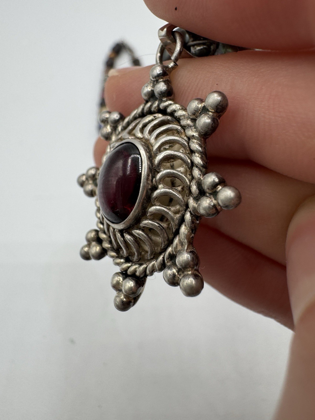 VTG Sterling Silver Colored Fresh Water Pearls necklace W/Silver Pendant Marked