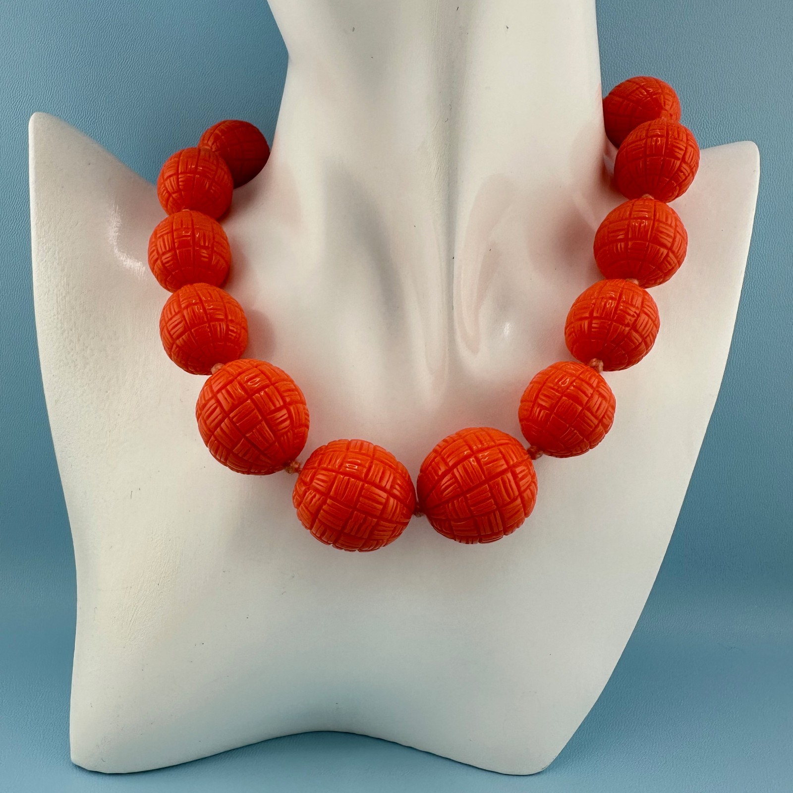 Vintage Chunky Orange Textured Bead Choker Collar Necklace Heavy Acrylic Retro