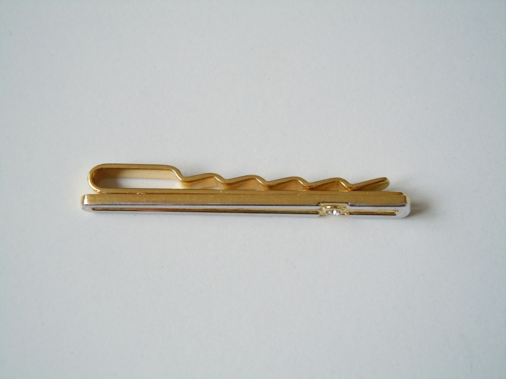 Bicolor Double Tie Clip Holder Clear 7.2 G/5.2 X 0.5 Cm