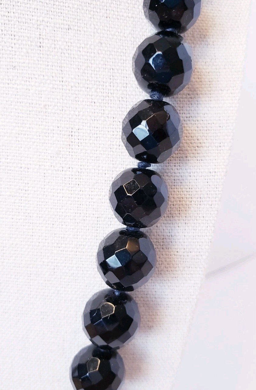 Vintage Joan Rivers Acrylic Lucite Black Faceted Bead Necklace Knotted 23″