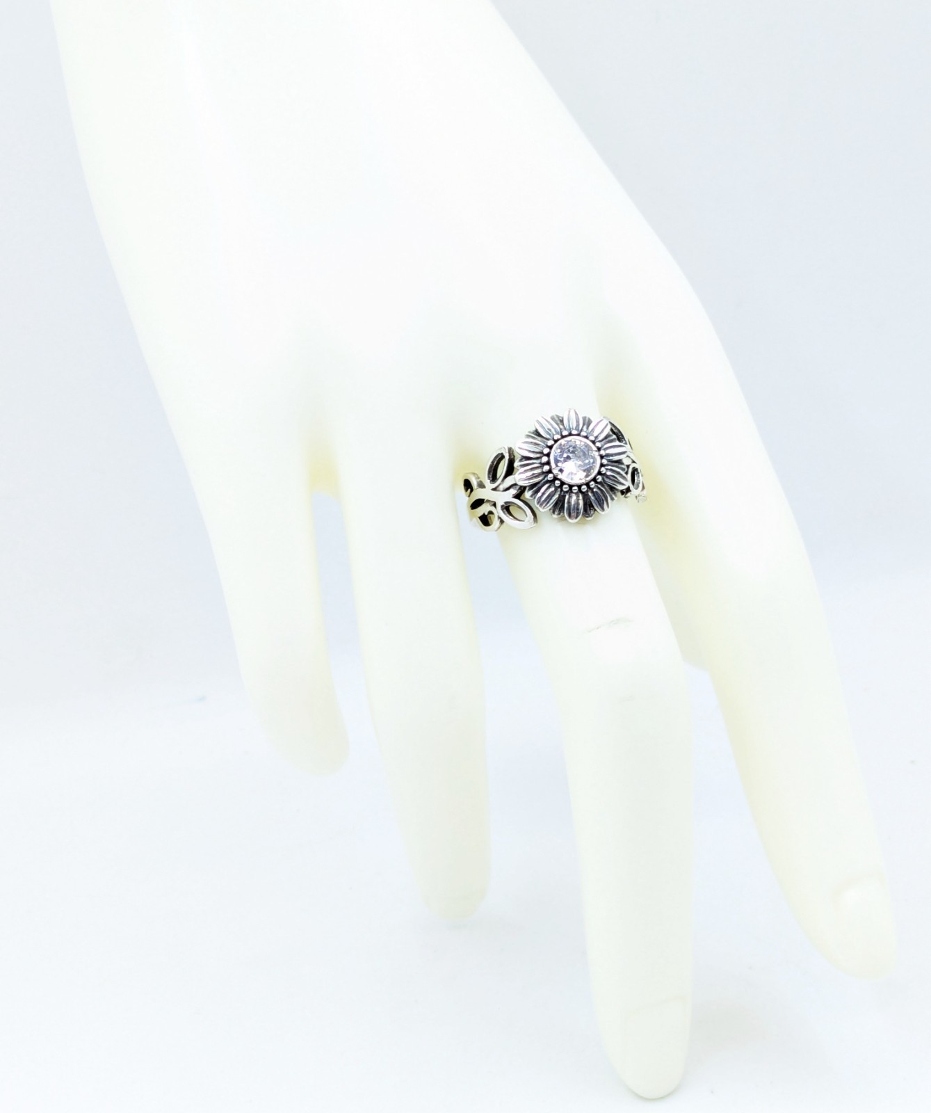 Vintage Elegant RING Silver 925 with Chic Bright Stone -size: 9.5US (19mm) | #2
