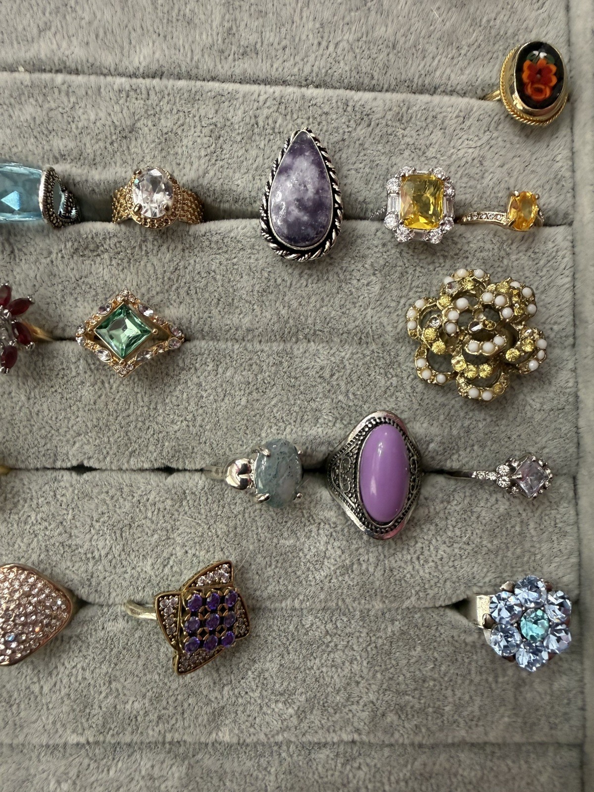 Large Lot 43 Rings Vintage To Now Some 925 Some 14kt GE & Other Various Metals