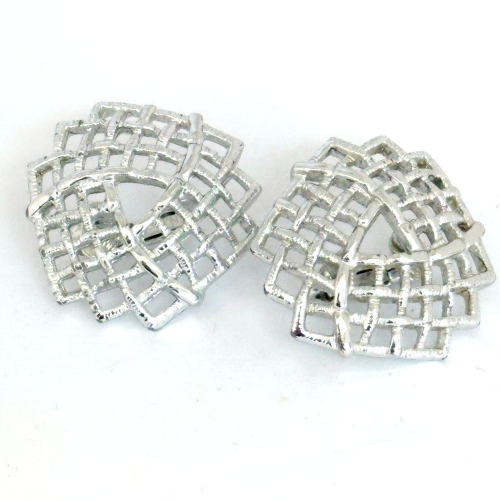 Sarah Coventry Silver Trellis Earrings 1970s