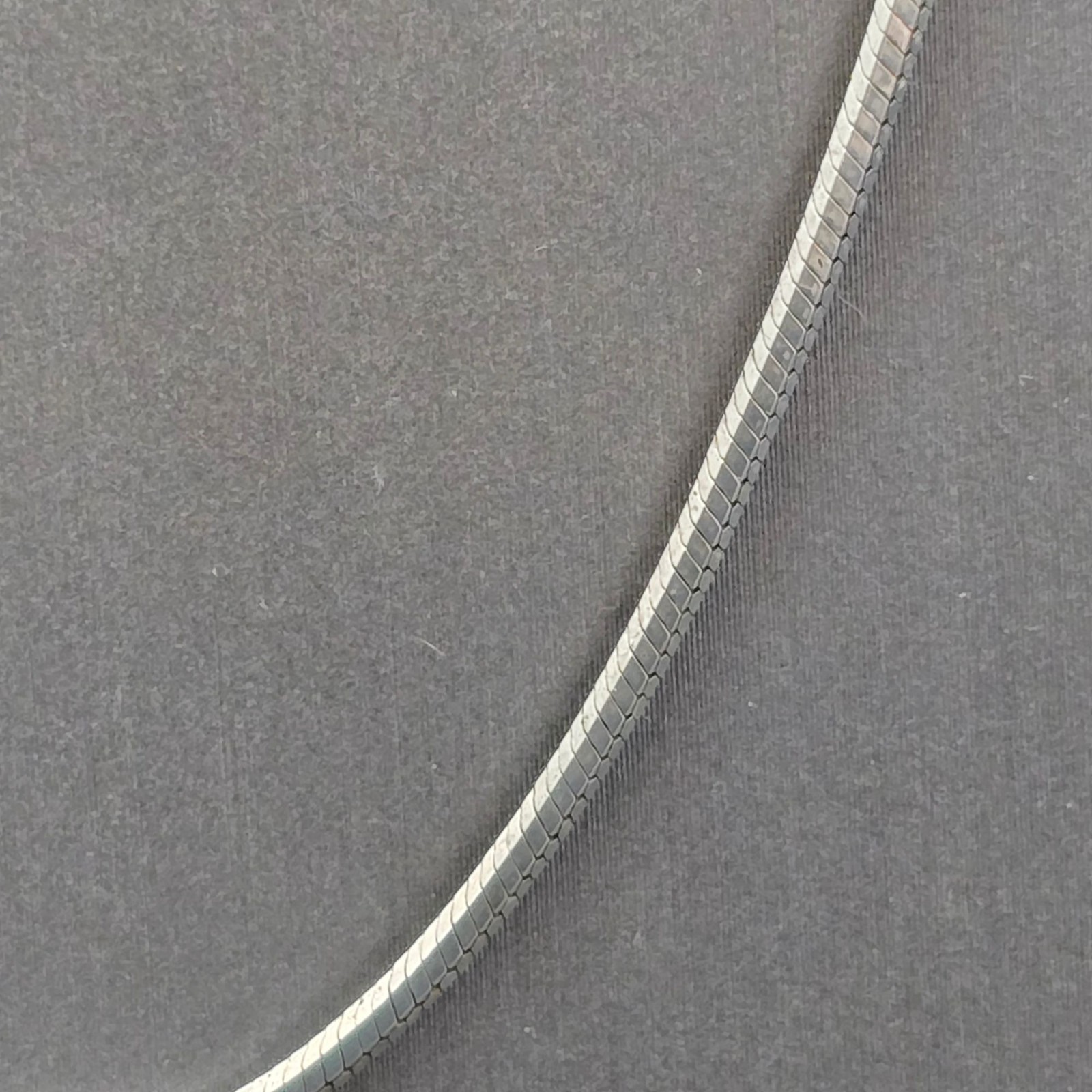 Vintage Sterling Silver Snake Chain Necklace 17″ 925 Italy AGI Minimalist Design
