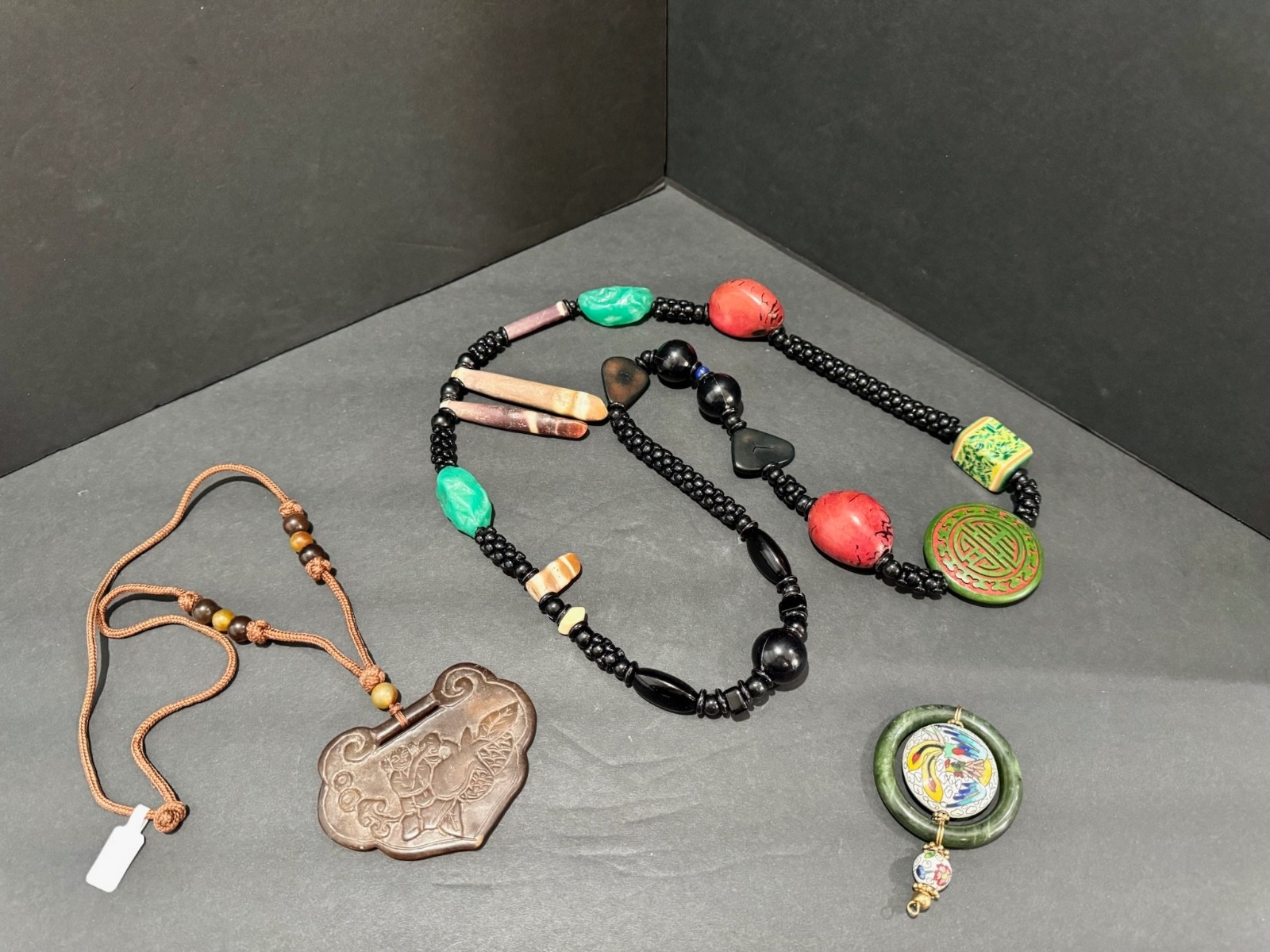 Lot of 3 Vintage Asian Style Pendant Necklaces Cloisonne Jade Look Cinnabar Styl