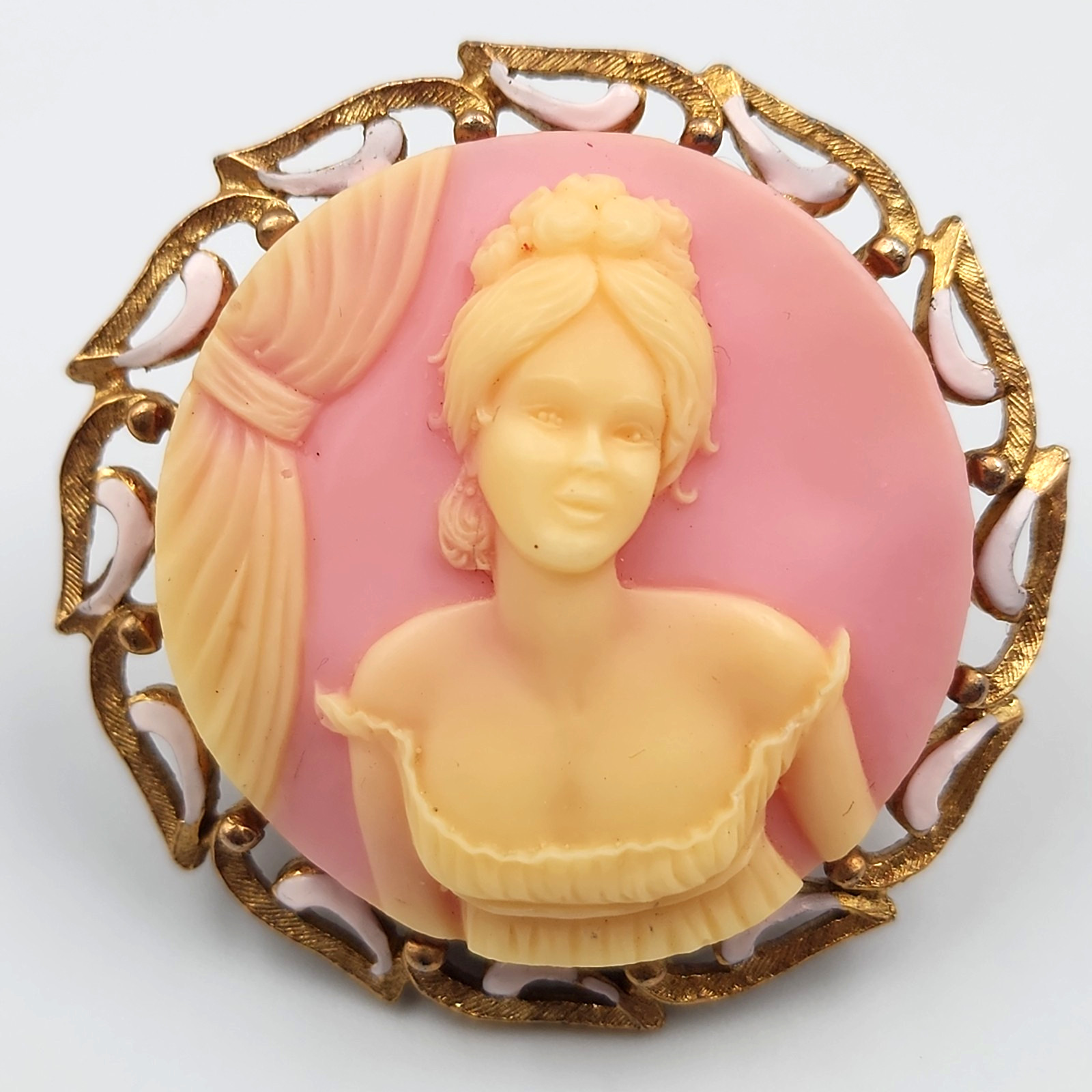 1960s Pink Cameo Brooch Buxom Boudoir Lady Gold Tone Plastic Vintage