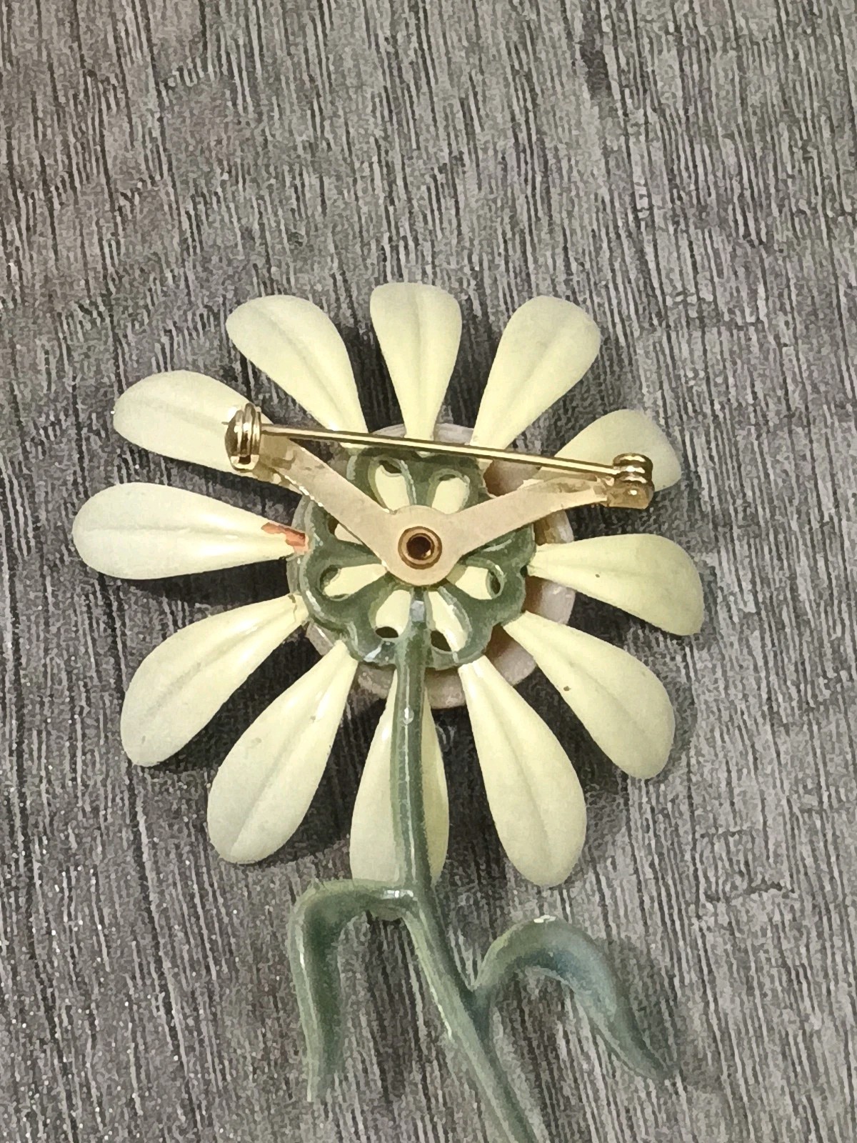 Daisy Flower Metal Rare Curved Petals Creme Orange Enamel Vintage Brooch