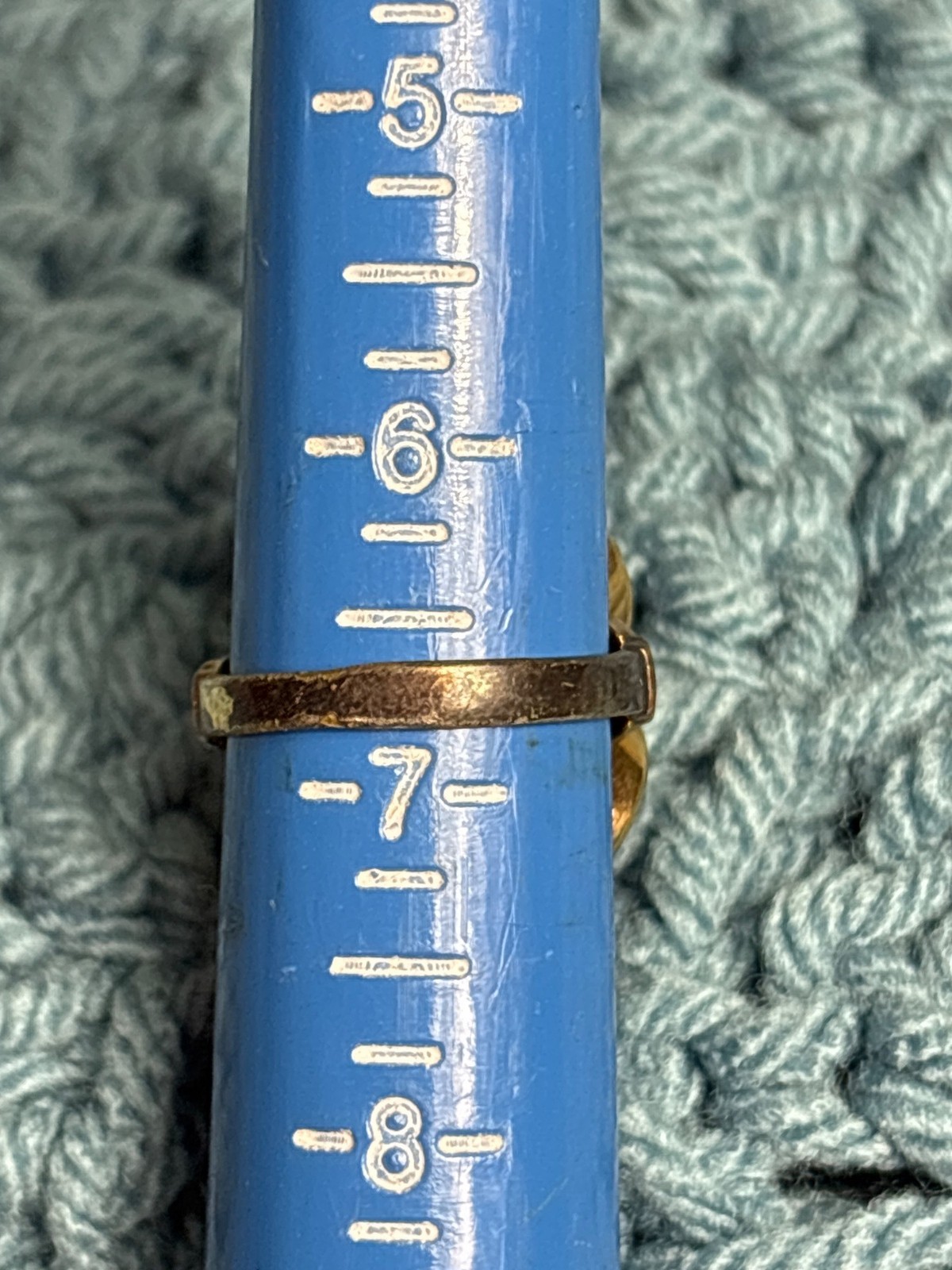 Vintage Direction One Ring Size 6.75 Goldtone Brown Faceted Glass Worn