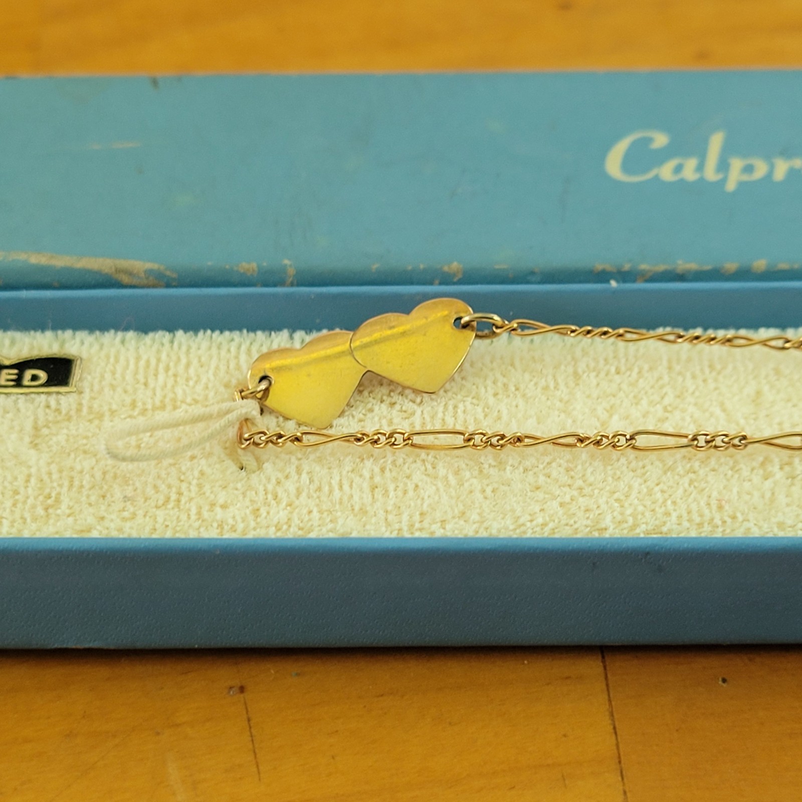 Vintage CALPRO 1/20 12KT Gold Filled Heart Charm Bracelet Box