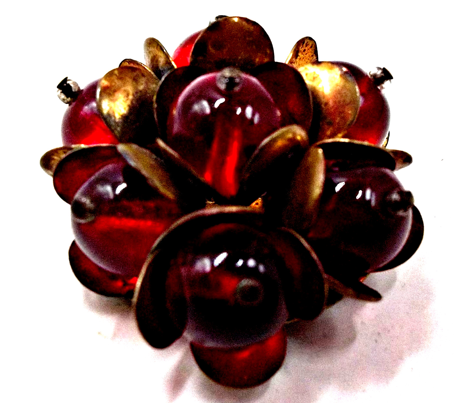 Vintage 1940’s Unsigned Miriam Haskell Red Poured Glass Gripoix Cluster Brooch