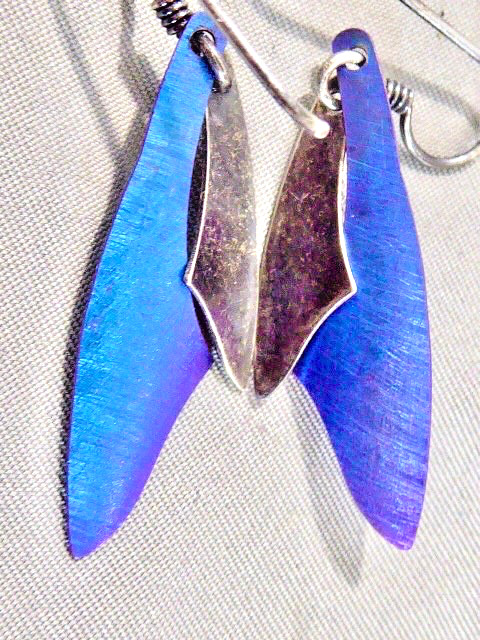 Artisan designer David Smallcombe solid 925 sterling silver BLUE ENAMEL EARRINGS