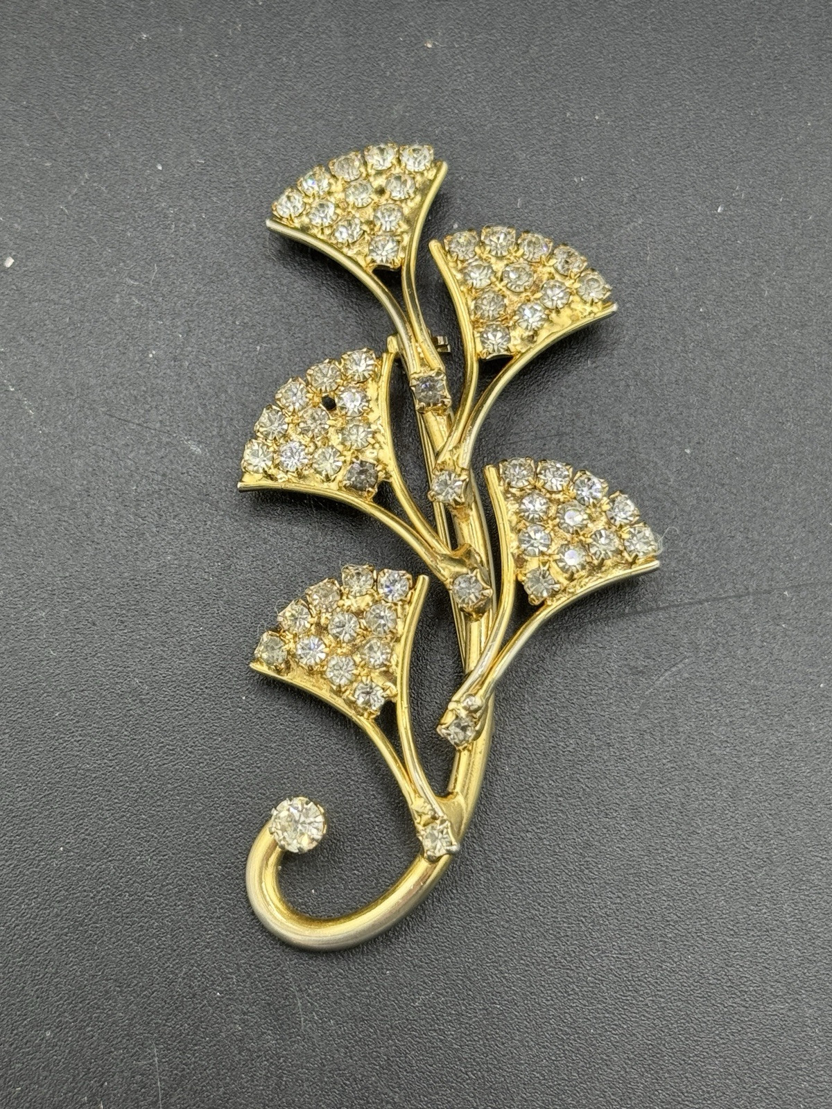 Unmarked Rhinestone Elegant Brooch / Pin (Loose Back) See Pics