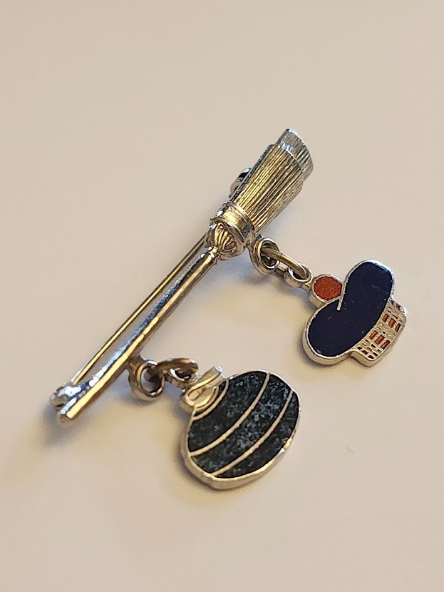 Vintage Sterling Silver BMCo Canadian Curling Brooch Pin Enamel 925 – 5.4g