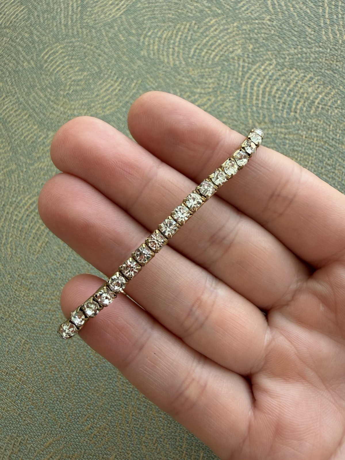 Vintage golden tennis stackable Rhinestone sparkling Stretch Bracelet approx 2.7