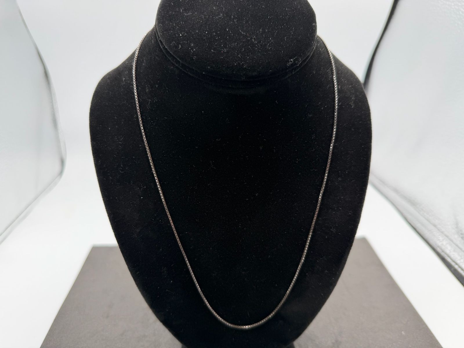 3.36g Vintage Sterling Silver 925 Box Chain Necklace 20 in M
