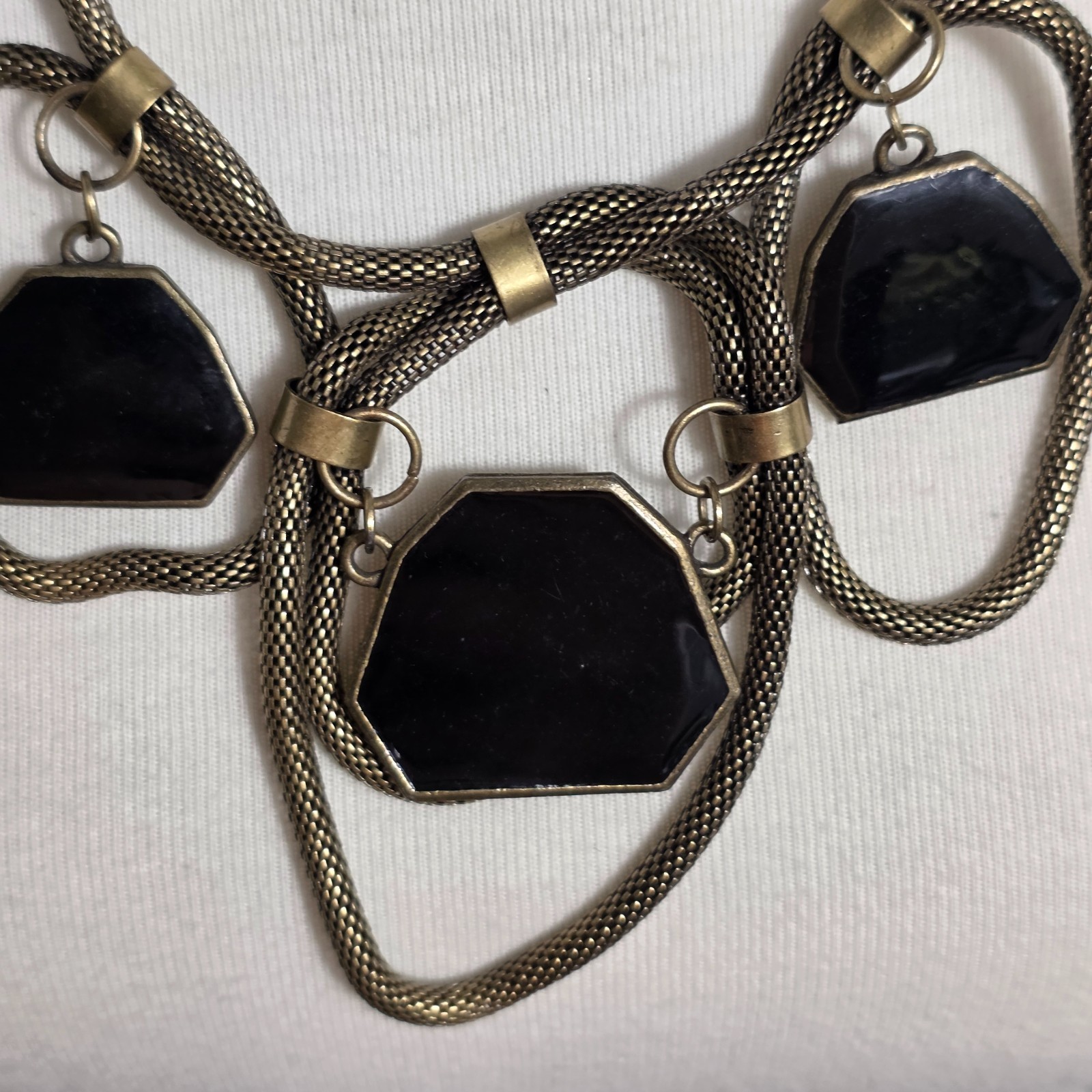 Brass-Tone Statement Necklace Thick Mesh Chain Geometric Rein Black Pendants
