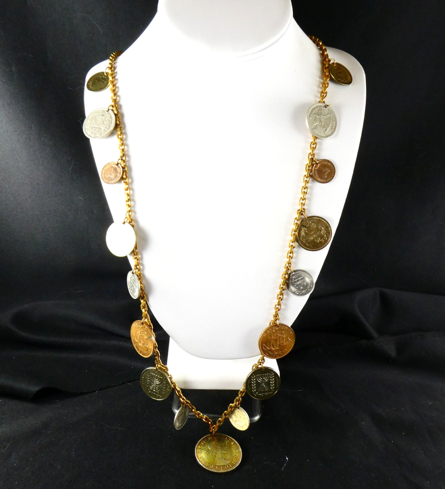 Vintage COIN Necklace Mixed Sizes Republic of Chile Silver Copper Tone