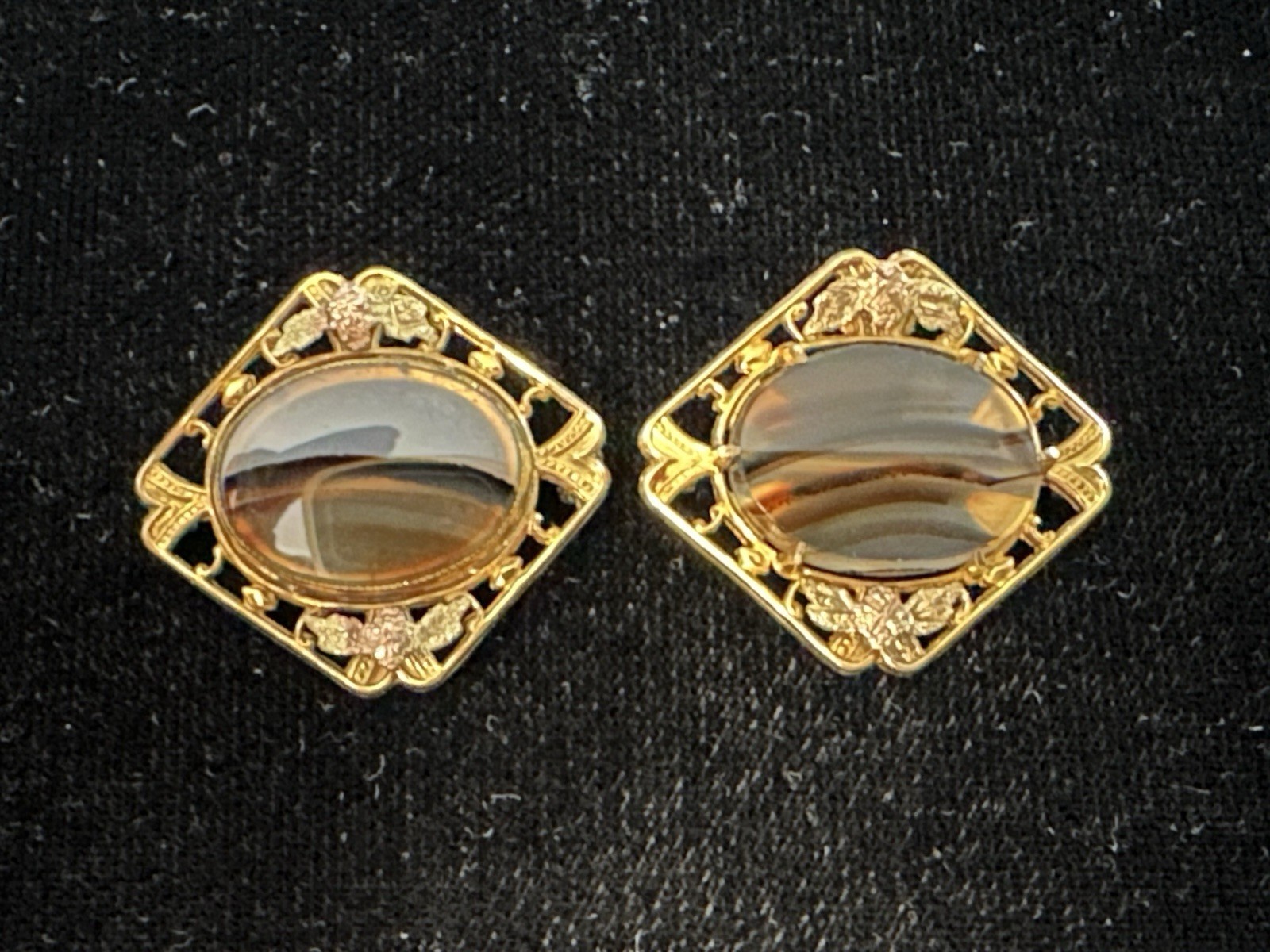 Vintage Pair 1/20 12k Gold Filled Filigree TriColor Gold Striped Agate Pins