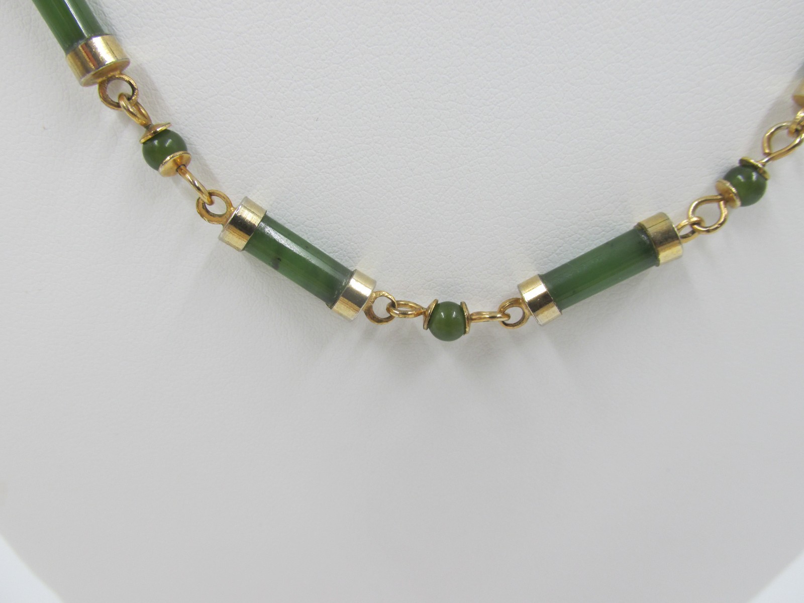 Jade Chinese Export Bamboo Cylinder Station Necklace Gold Plated 36″ Vintage