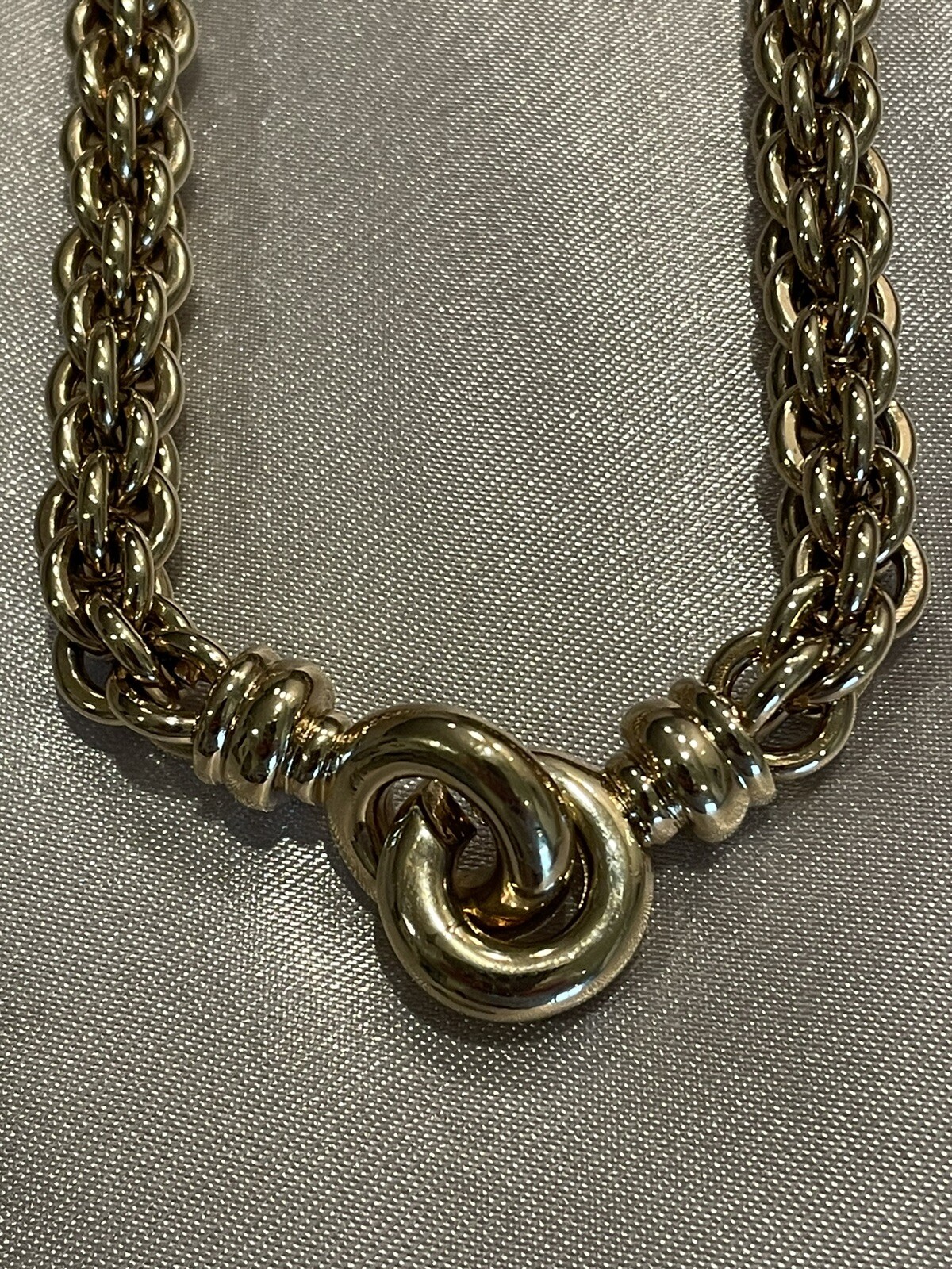 VTG Heavy Yellow Gold Plated Mogul Chain Necklace Unique Slide Grove Closure 16”