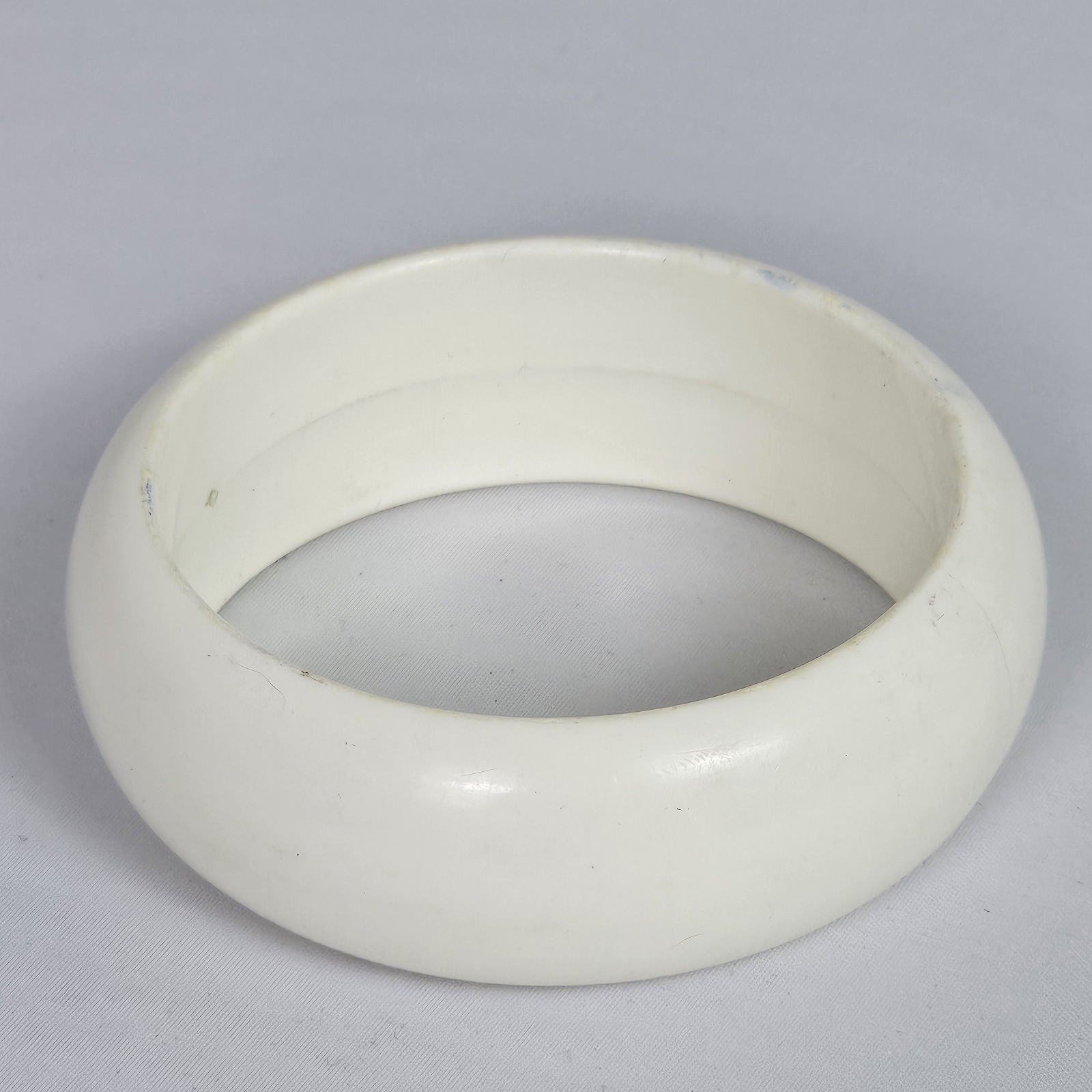 Vintage 80s Off White Bangle Bracelet Chunky Wide Band Costume Jewelry Hong Kong