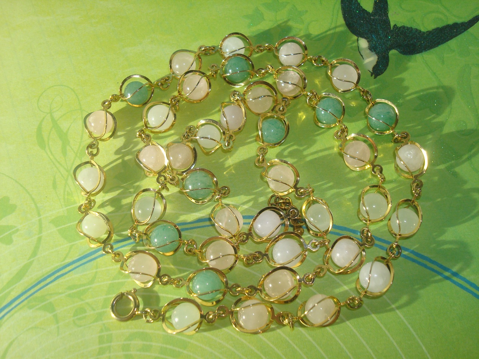 VINTAGE SEMI PRECIOUS GEMSTONE NECKLACE WIRE WRAP/CAGED PASTEL PINK,GREEN, 33″L