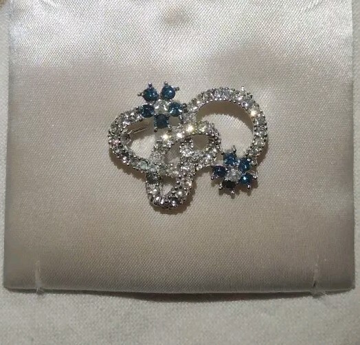 Vintage Blue/White Rhinestone Flower Brooch and Earrings
