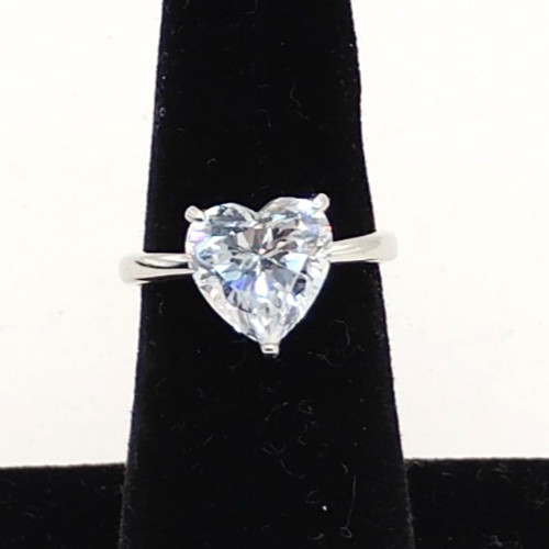 925 Christian Vaccaro, Moissanite Heart Solitaire Ring, Size 5.5, 4.5g Lot#564