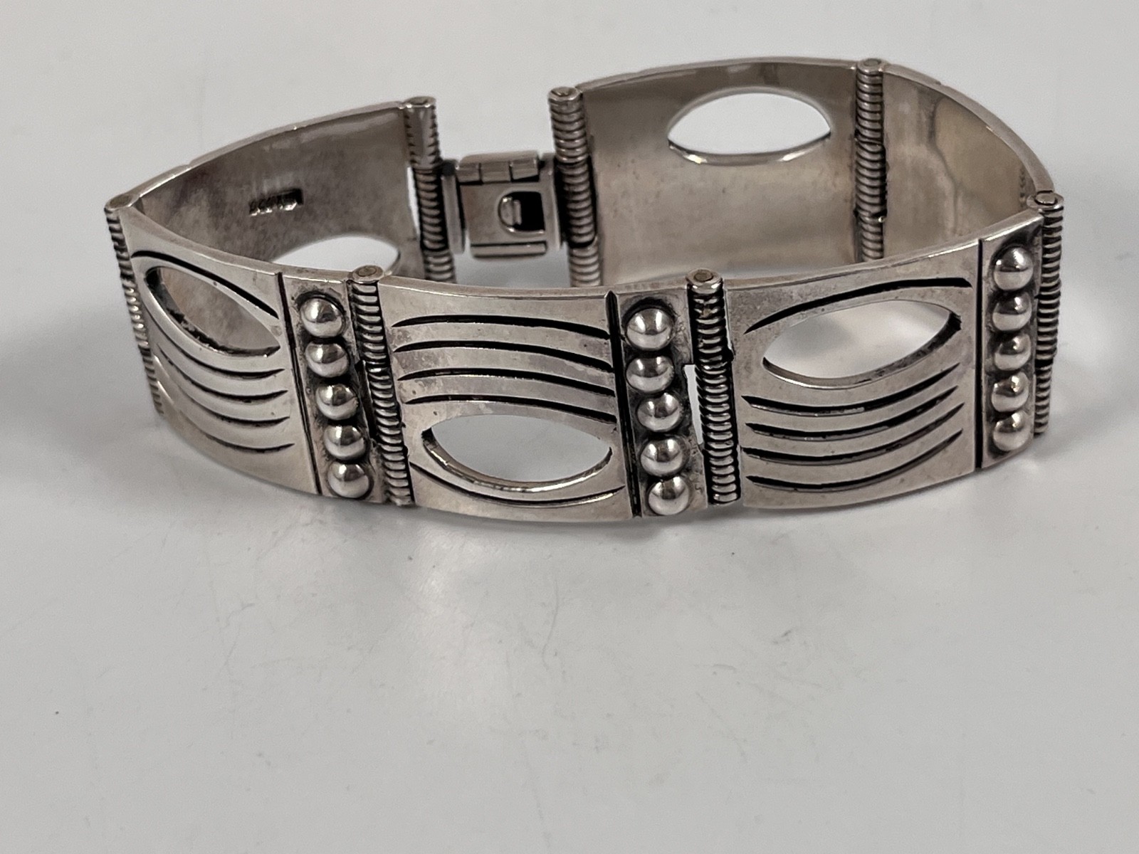 STERLING SILVER MODERNIST VINTAGE MEXICAN PANEL BRACELET 7.5 in