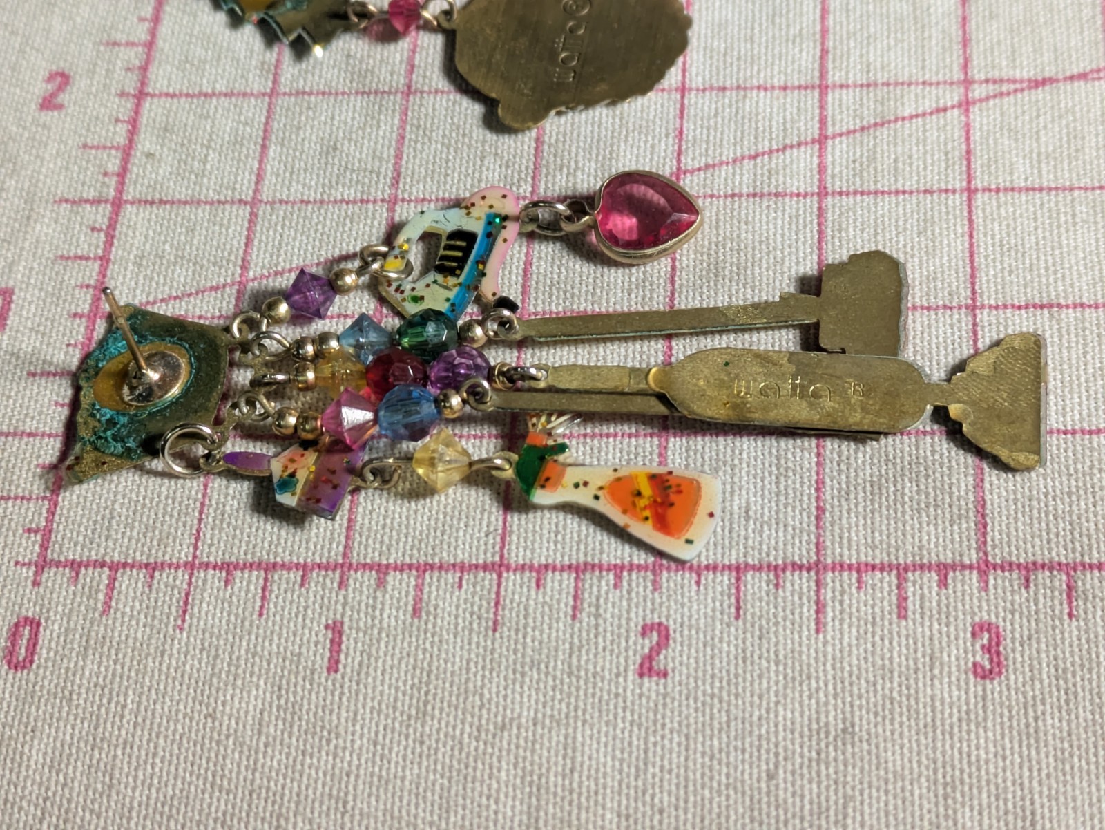 Vtg 80s (2) Watta KCFA Laundry Christmas Santa Earrings Lunch At The Ritz -like