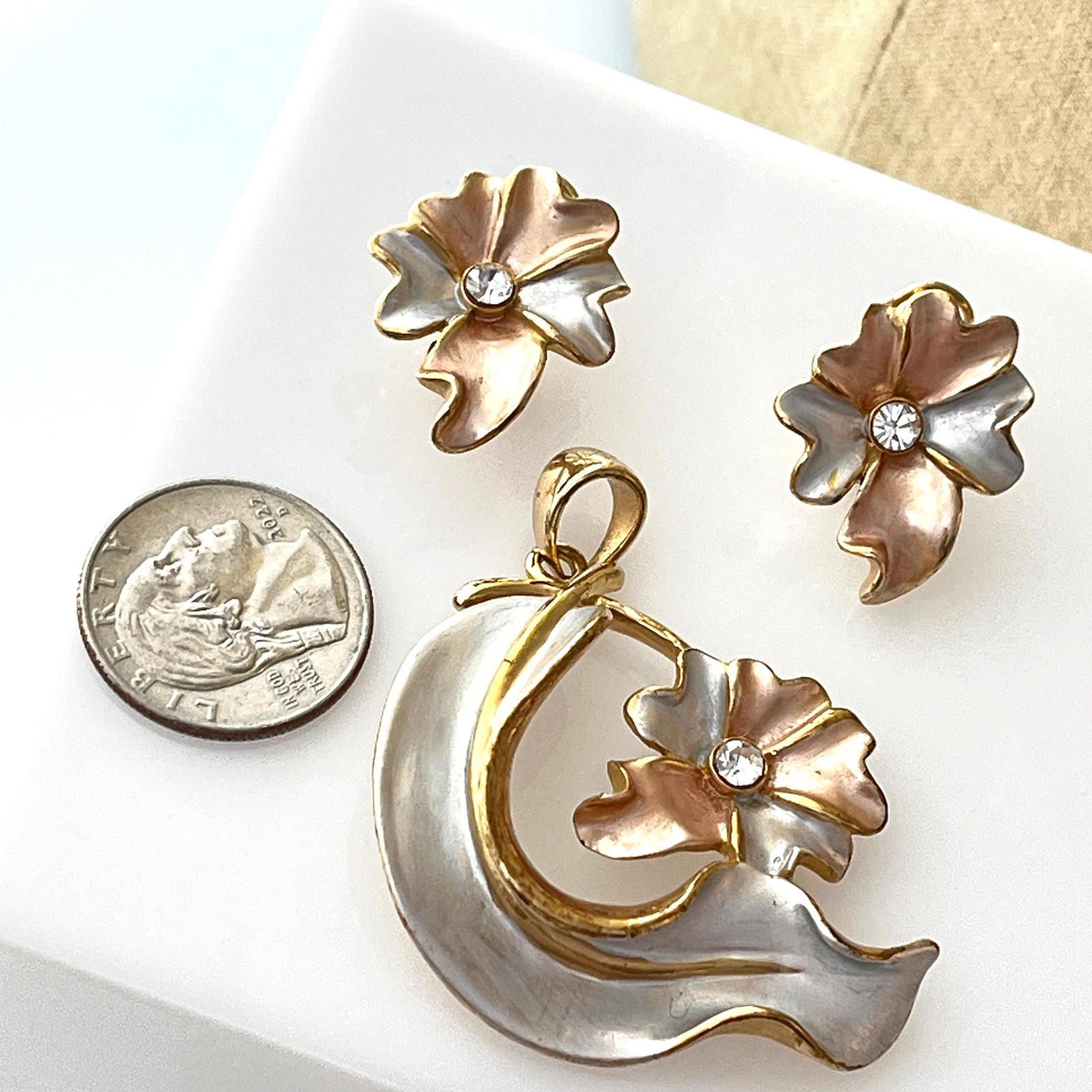 Vintage Tropical Rare Pendant Earrings Set Signed EB Estee Lauder Promo 1990s