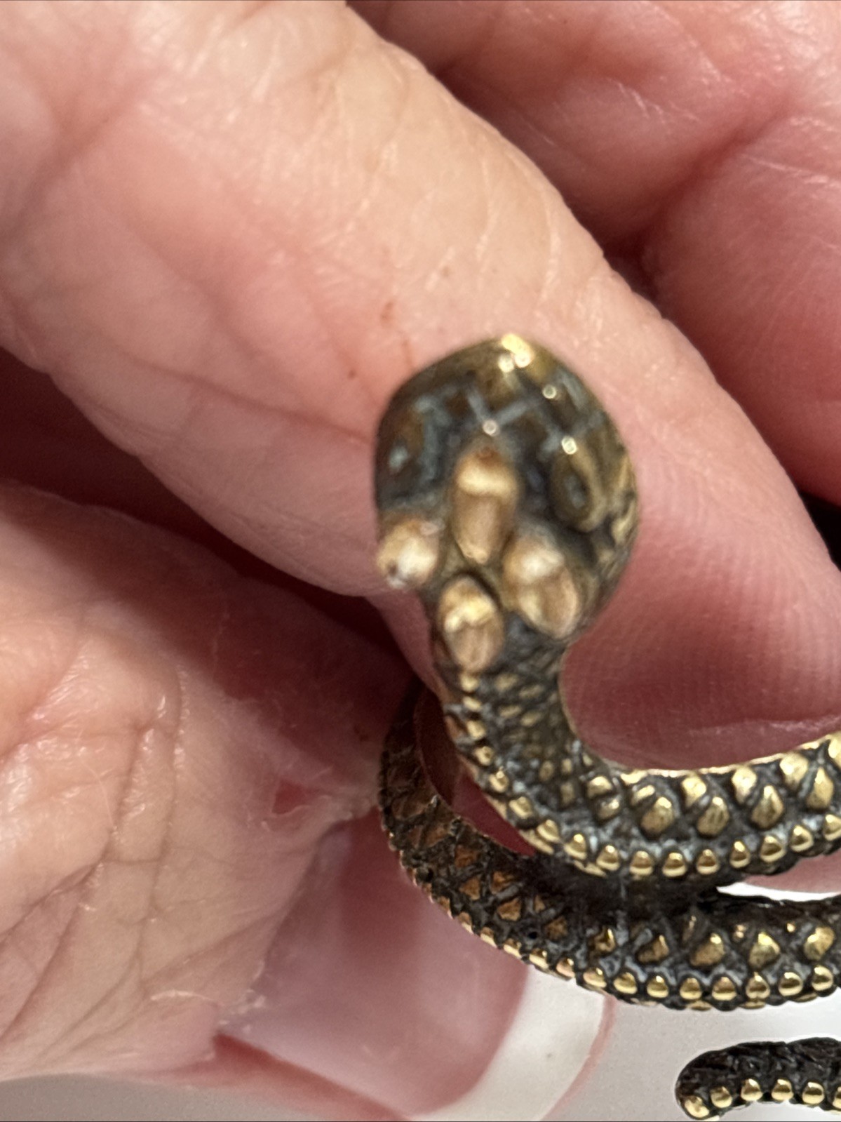 VINTAGE BRASS ORANGE CRYSTAL SNAKE RING SIZE 8