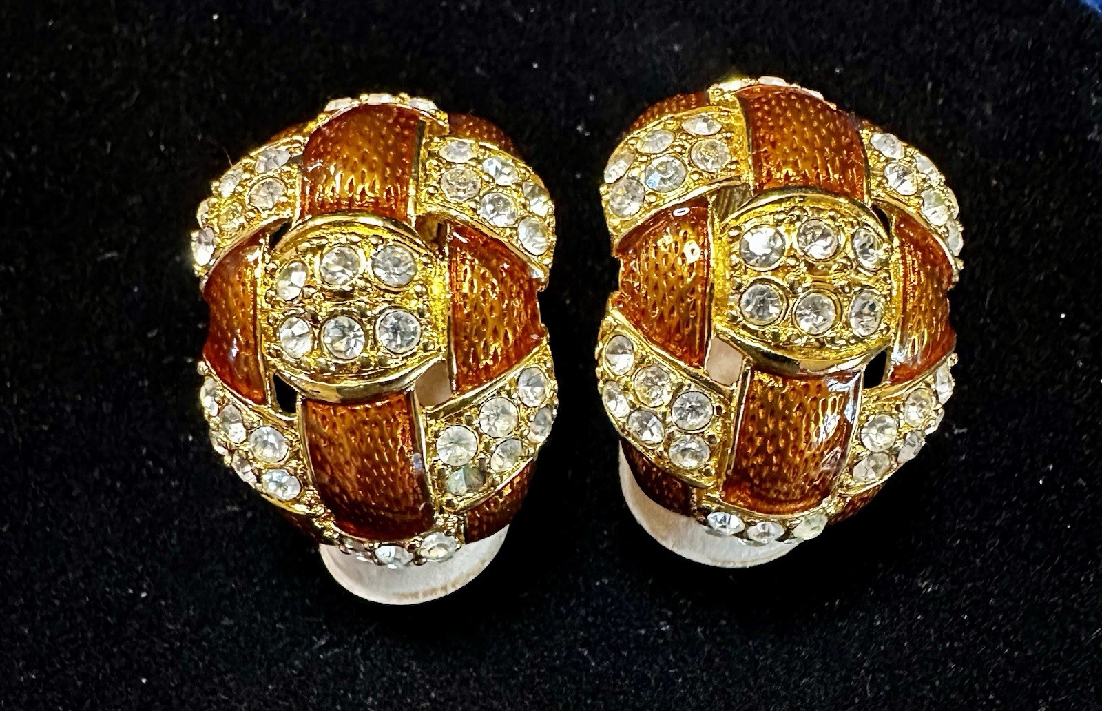VTG JOAN RIVERS GOLDEN BROWN ENAMEL RHINESTONE HALF HOOP CLIP ON EARRINGS
