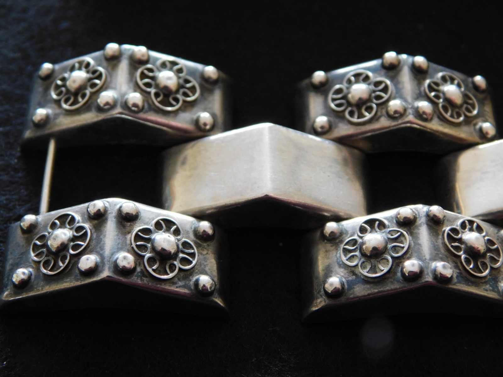 Vintage 1940’s Sterling Mexico Repousse Floral Bracelet Earring Set