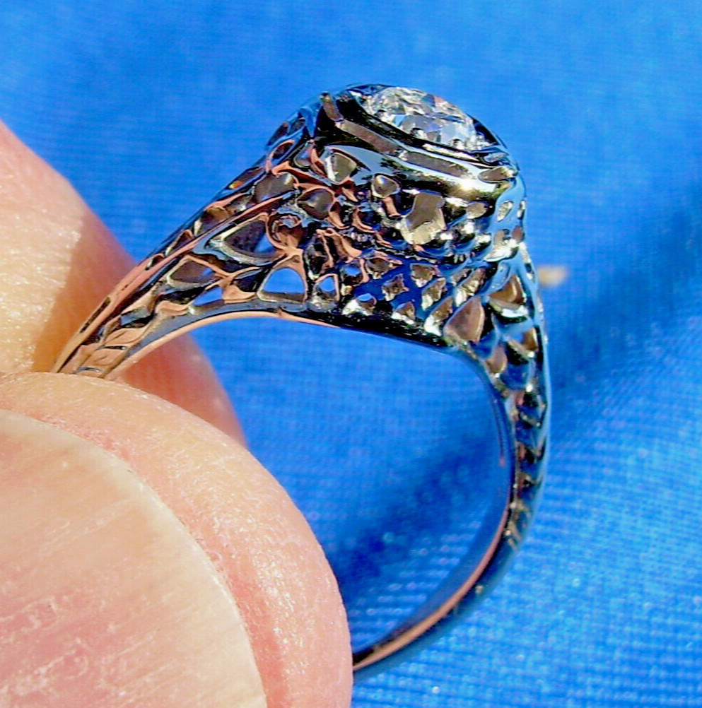 Original EARTH MINED DIAMOND Engagement Ring Vintage BELAIS Solitaire 18K GOLD
