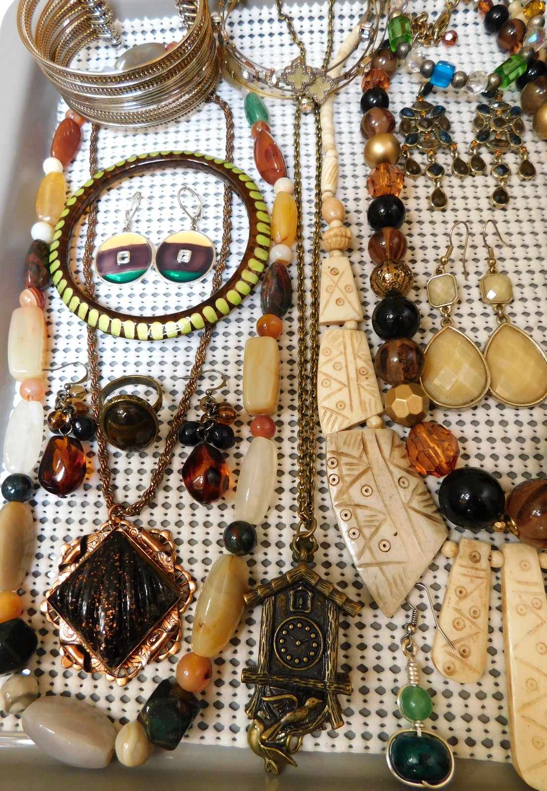 Vintage & Mod Boho Hippy Style Costume Jewelry Lot 35 Piece All Ready to Wear