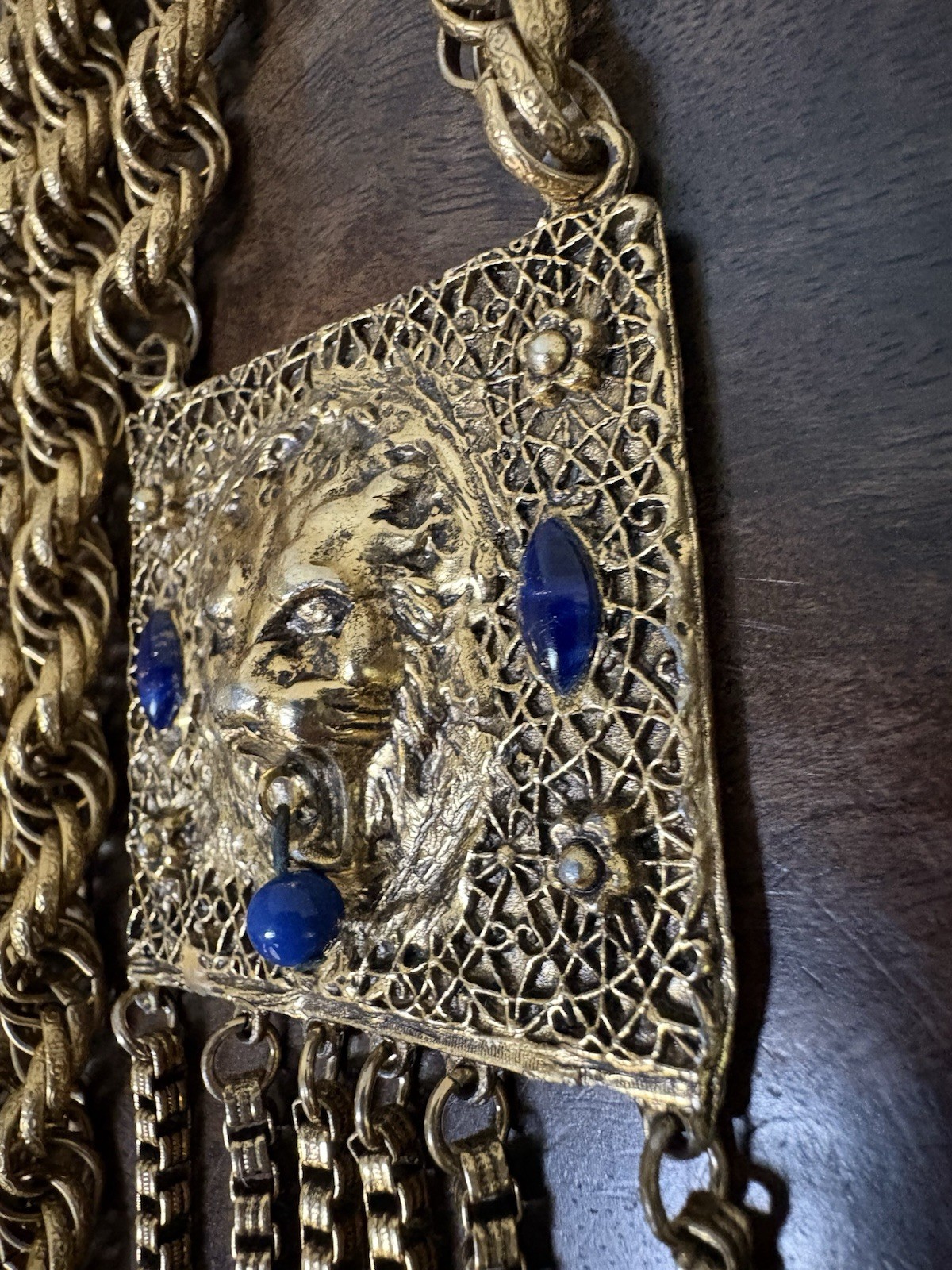 EDLEE Lion Necklace Vintage Gold Chain Blue Eyes Dangle Tassel Estate Jewelry
