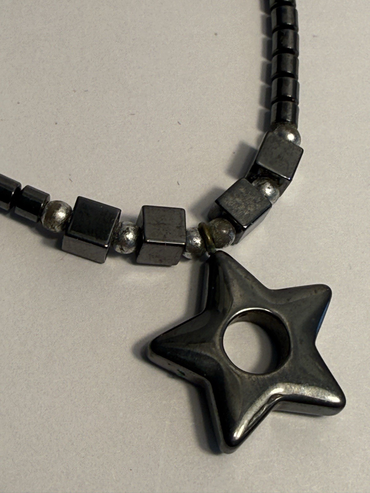 Hematite Star Necklace Dark Grey Vintage 90s Twist On Clasp