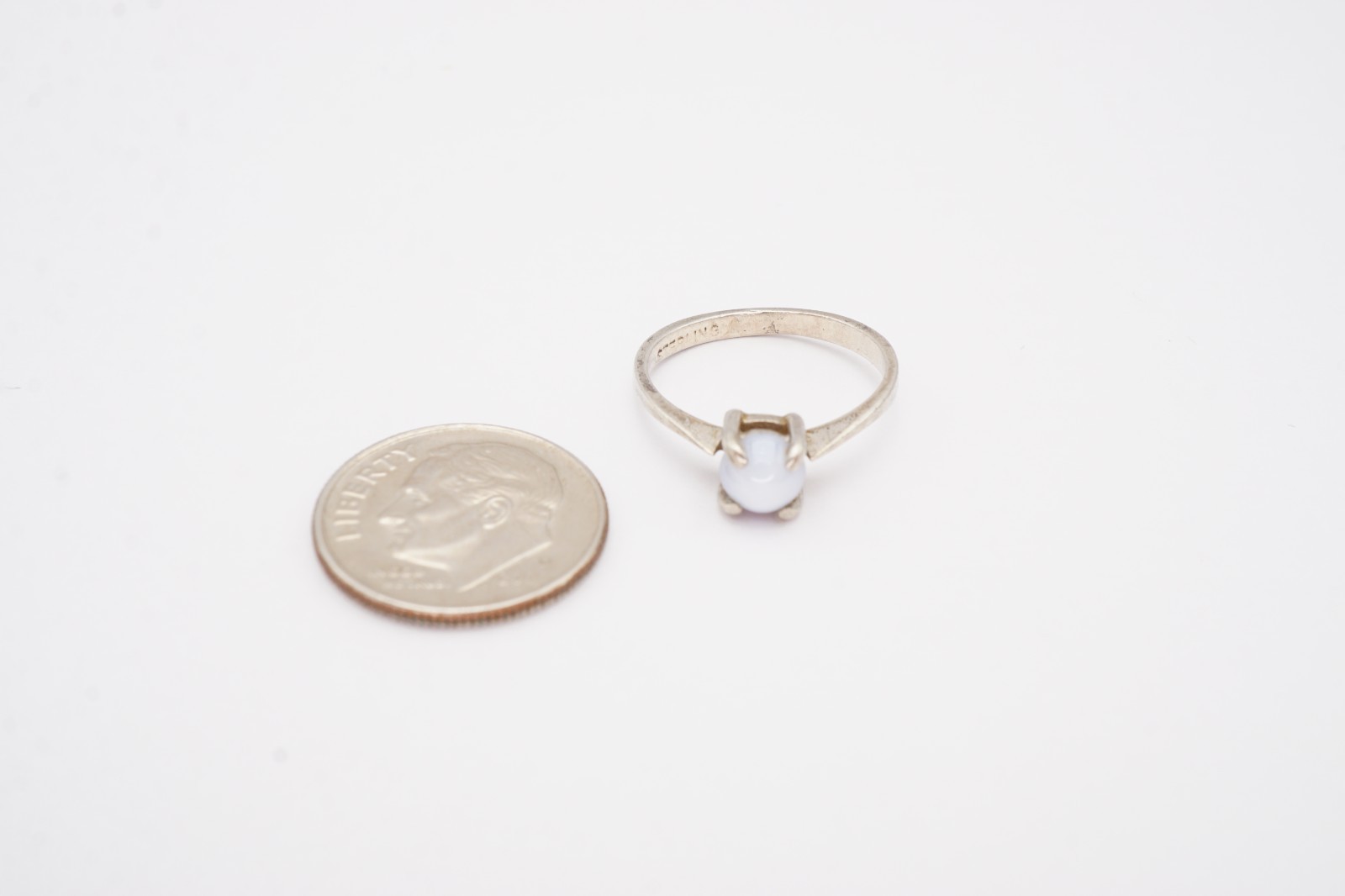 Vintage Sterling Silver 925 White Stone Ring Size 4.25